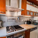 公寓 Parkside Haven With 4 Bedrooms & Free Parking
