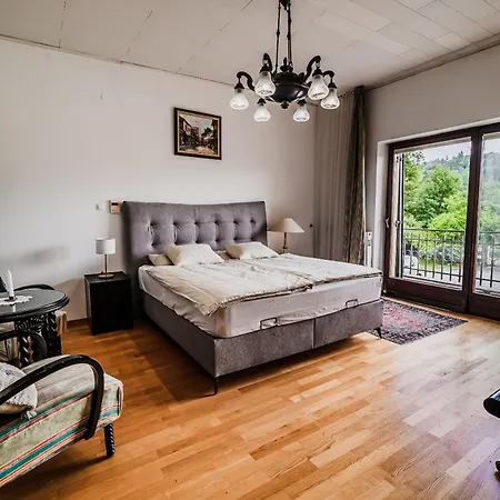 Parkside Haven With 4 Bedrooms & Free Parking Διαμέρισμα Λιουμπλιάνα