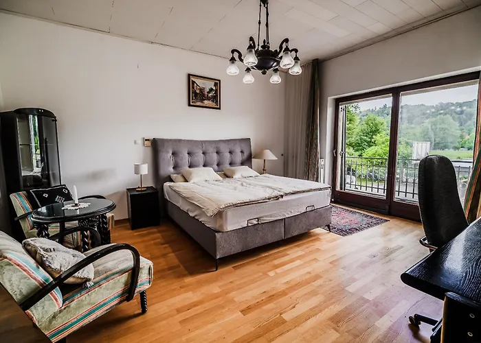 Parkside Haven With 4 Bedrooms & Free Parking Apartment Ljubljana