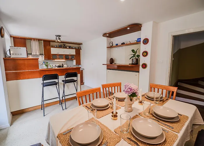 Parkside Haven With 4 Bedrooms & Free Parking * Ljubljana