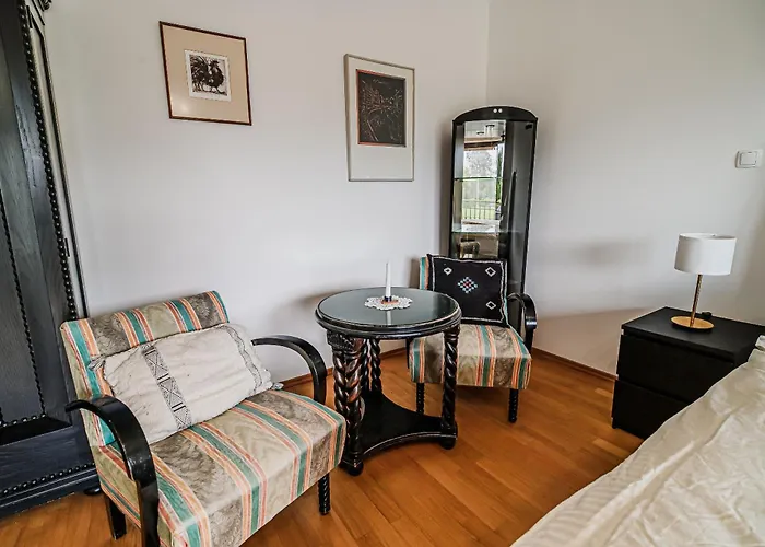 아파트 Parkside Haven With 4 Bedrooms & Free Parking *